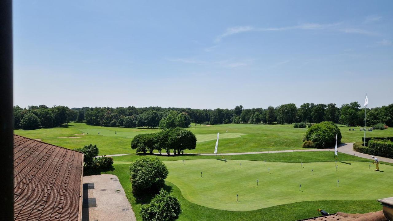 Golf Hotel Castelconturbia Agrate Conturbia Extérieur photo