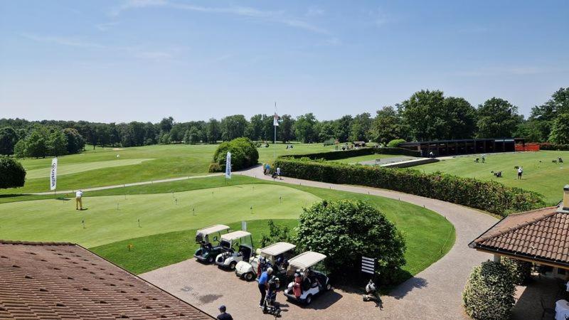 Golf Hotel Castelconturbia Agrate Conturbia Extérieur photo